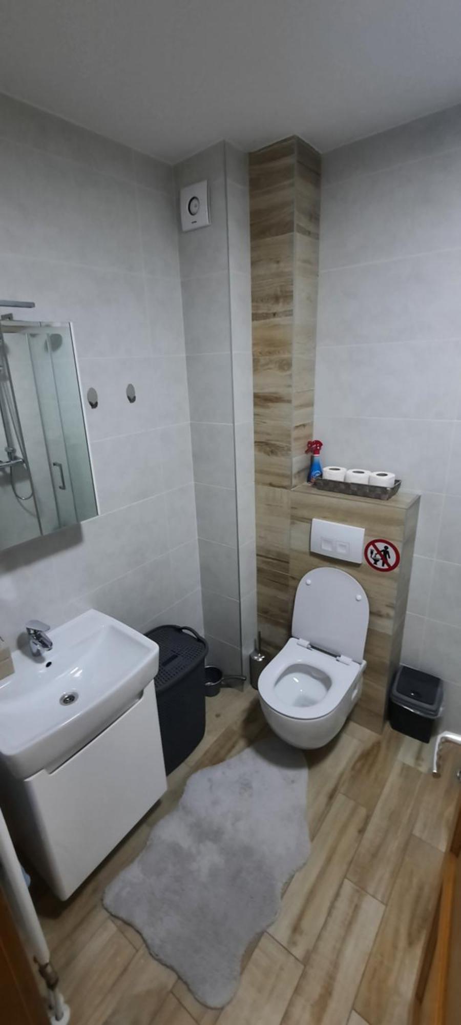 Apartman Bulevar Sarajevo - Free Parking מראה חיצוני תמונה